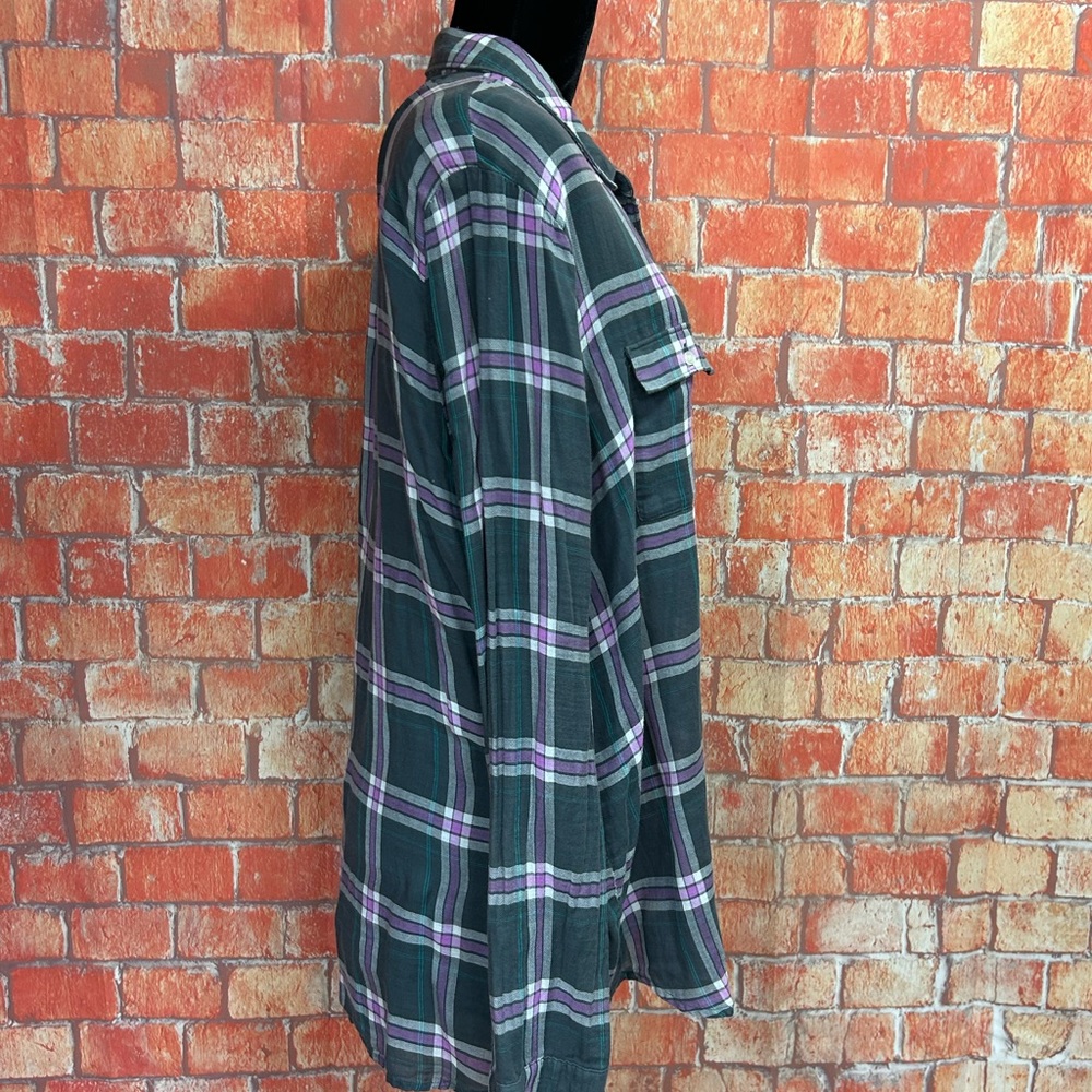 Gap Partial Button Plaid Flannel Top - image 5